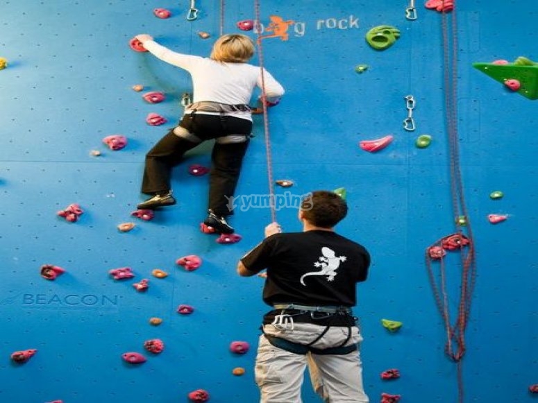 Big Rock Climbing, prices and bookings 2024